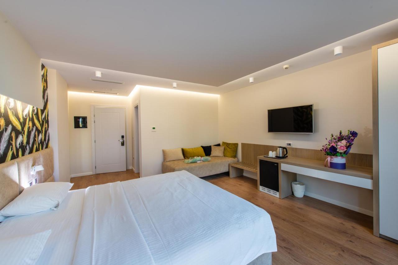 Marina Premium Hotel & Apartment Vlore Luaran gambar
