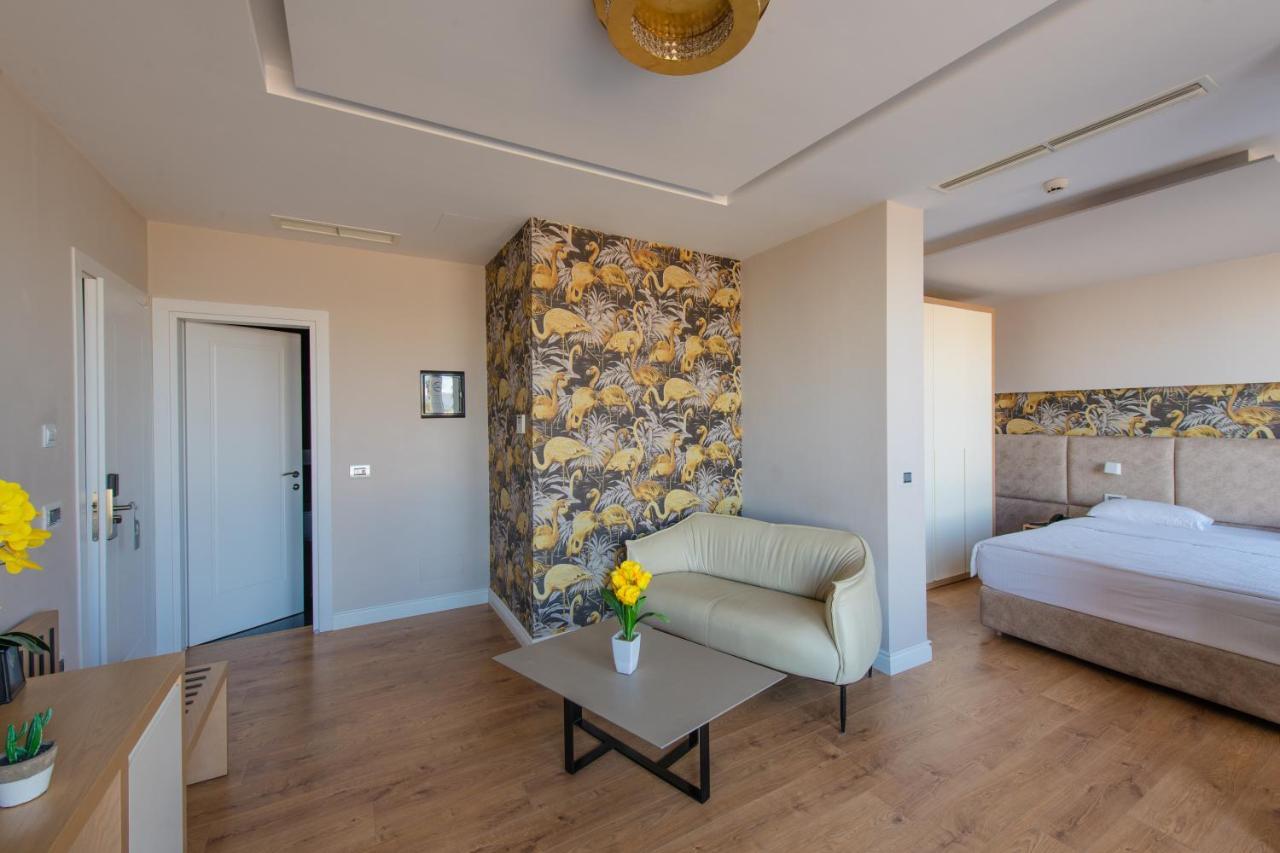 Marina Premium Hotel & Apartment Vlore Luaran gambar